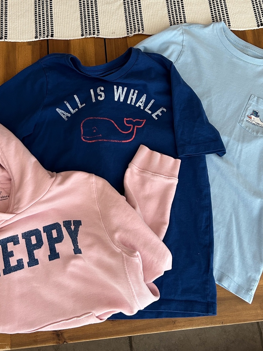 Vineyard Vines Sweatshirt & 2 Tee Shirts